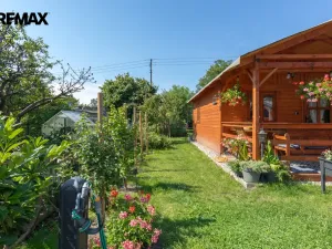 Prodej zahrady, Lom, 235 m2