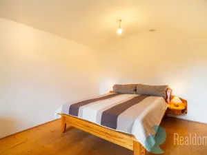 Prodej rodinného domu, Miřetice, 180 m2