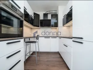Pronájem bytu 4+kk, Praha, Sicherova, 85 m2