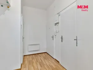 Prodej bytu 1+1, Praha - Holešovice, Osadní, 41 m2