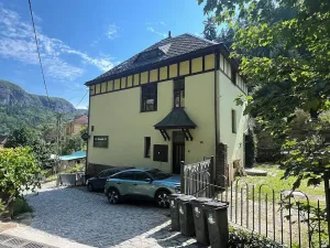 Prodej ubytování, Děčín, 450 m2
