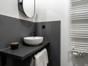 Prodej apartmánu, Praha - Karlín, Prvního pluku, 51 m2