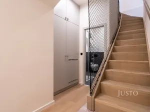 Prodej apartmánu, Praha - Karlín, Prvního pluku, 51 m2