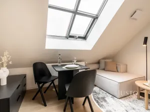 Prodej apartmánu, Praha - Karlín, Prvního pluku, 28 m2