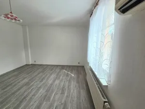 Pronájem bytu 3+kk, Zlín, Borová, 76 m2