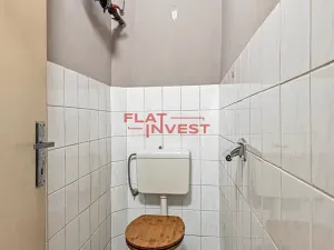 Pronájem obchodního prostoru, Praha - Vršovice, Vršovická, 233 m2