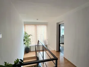 Prodej rodinného domu, Zlín - Kostelec, Lázeňská, 250 m2