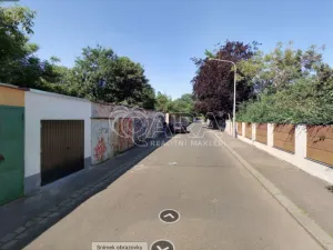 Pronájem garáže, Praha - Dejvice, Glinkova, 160 m2
