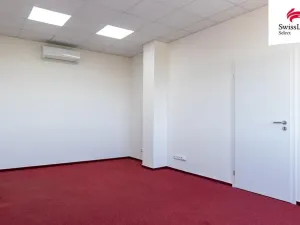 Pronájem kanceláře, Praha - Kyje, Lednická, 403 m2