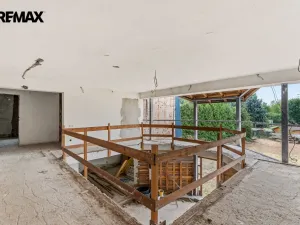 Prodej vícegeneračního domu, Jesenice, Chrpová, 897 m2