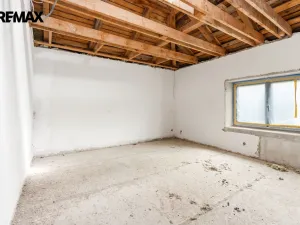 Prodej vícegeneračního domu, Jesenice, Chrpová, 897 m2
