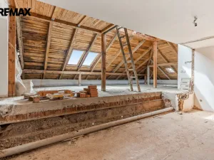 Prodej vícegeneračního domu, Jesenice, Chrpová, 897 m2