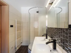 Prodej rodinného domu, Mokrá-Horákov, 365 m2