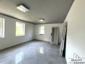 Pronájem ordinace, Třinec, 60 m2