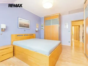 Prodej bytu 4+kk, Praha - Horní Počernice, V javorech, 93 m2