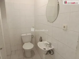 Pronájem bytu 1+kk, Praha, Za poštou, 23 m2