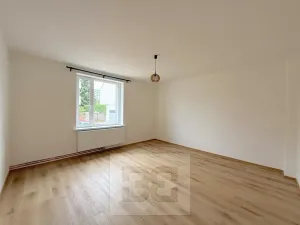 Pronájem rodinného domu, Praha - Kobylisy, Líbeznická, 170 m2
