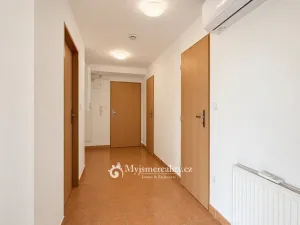 Pronájem bytu 2+kk, Znojmo, Rooseveltova, 86 m2