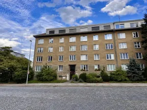 Prodej bytu 1+1, Praha - Strašnice, Ke Strašnické, 45 m2