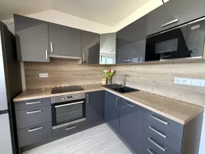 Pronájem bytu 2+kk, Brno - Židenice, Porhajmova, 56 m2