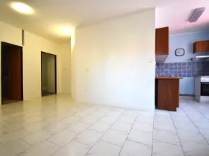 Pronájem bytu 2+1, Sulislav, 47 m2