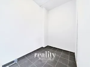 Pronájem bytu 2+kk, Jihlava, Křižíkova, 63 m2