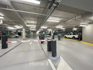 Pronájem garážového stání, Brno, Fuchsova, 12 m2