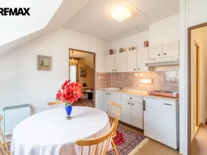 Prodej rodinného domu, Jesenice - Horní Jirčany, Budějovická, 170 m2