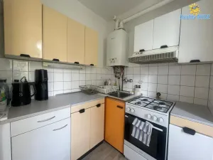Pronájem bytu 3+1, Praha - Troja, Nad Hercovkou, 72 m2