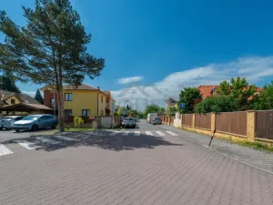 Prodej bytu 3+kk, Praha - Újezd nad Lesy, Oplanská, 56 m2