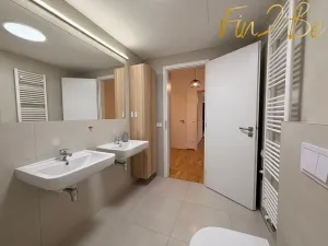 Pronájem bytu 3+1, Praha - Vysočany, Za Lidovým domem, 84 m2