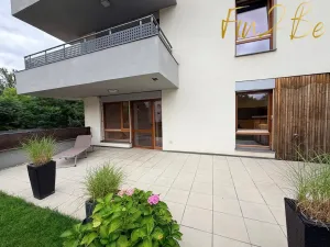 Pronájem bytu 3+1, Praha - Vysočany, Za Lidovým domem, 84 m2