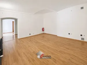 Pronájem obchodního prostoru, Jablonec nad Nisou, Podhorská, 90 m2