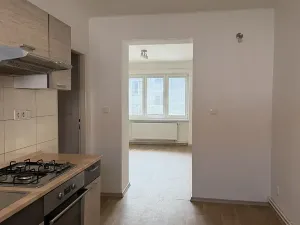Pronájem bytu 2+1, Kroměříž, Sládkova, 62 m2