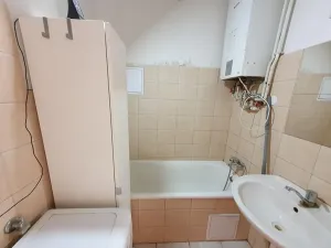 Pronájem bytu 3+1, Praha - Vinohrady, Chodská, 77 m2