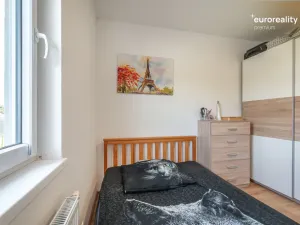 Prodej bytu 2+kk, Tachov, Na Třešňovce, 37 m2