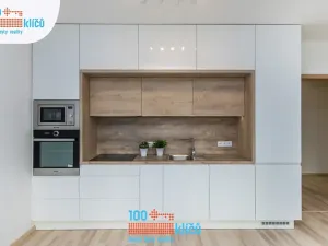 Pronájem bytu 2+kk, Praha - Lipence, Černošická, 48 m2