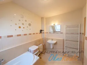 Prodej rodinného domu, Hrušovany u Brna, Zahradní, 130 m2