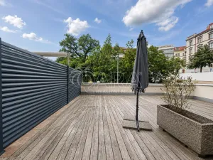 Pronájem kanceláře, Praha - Vinohrady, Nad Petruskou, 35 m2