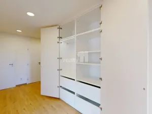 Prodej bytu 3+kk, Praha - Holešovice, Tusarova, 80 m2