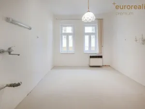 Prodej bytu 1+1, Mariánské Lázně, Mladějovského, 41 m2