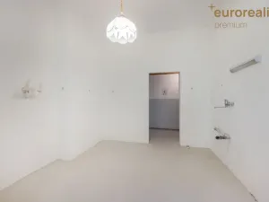 Prodej bytu 1+1, Mariánské Lázně, Mladějovského, 41 m2
