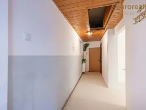 Prodej bytu 2+kk, Mariánské Lázně, Mladějovského, 41 m2