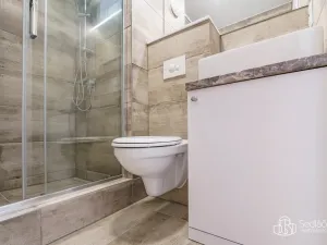 Prodej bytu 1+kk, Sokolov, Tovární, 23 m2