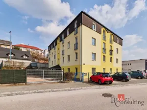 Pronájem bytu 2+kk, Úpice, Národní, 46 m2