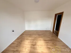 Prodej bytu 1+1, Lom - Loučná, Novostavby, 28 m2