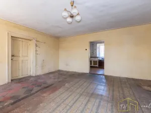 Prodej rodinného domu, Modlany, 250 m2
