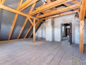 Prodej rodinného domu, Modlany, 250 m2