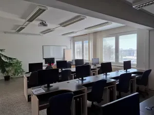 Pronájem kanceláře, Brno, 420 m2