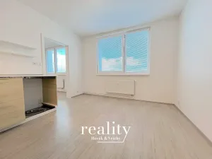 Pronájem bytu 1+1, Znojmo, MUDr. Jana Janského, 40 m2